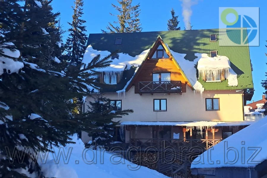 Приватна садиба Пролісок