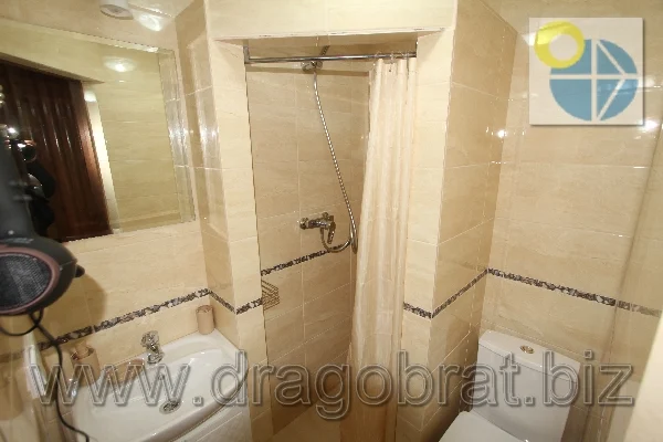 Лазещина.Котеджі Вікторія