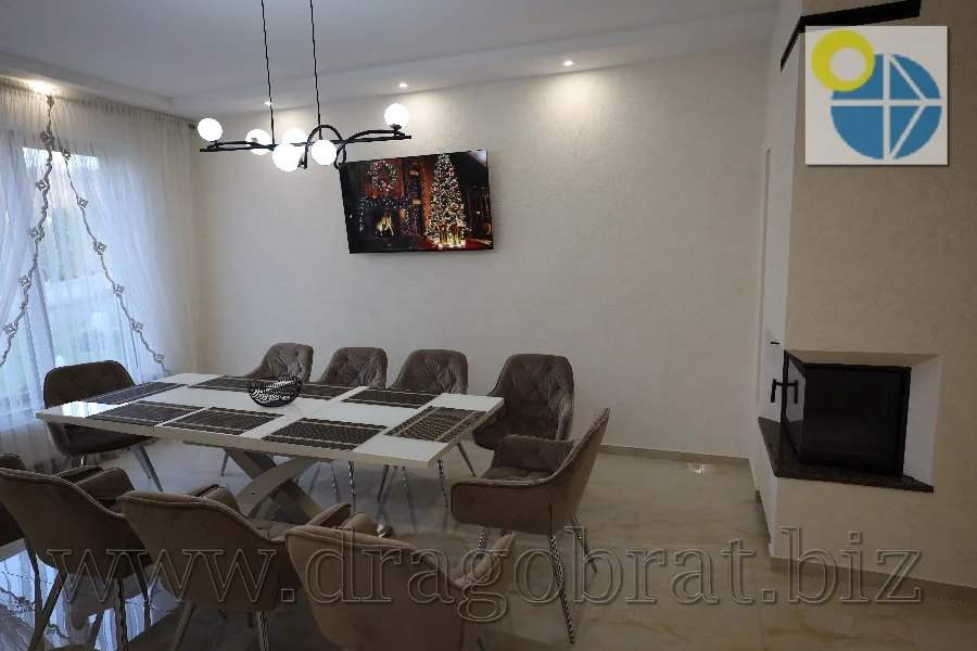 Лазещина Котеджі Вікторія.