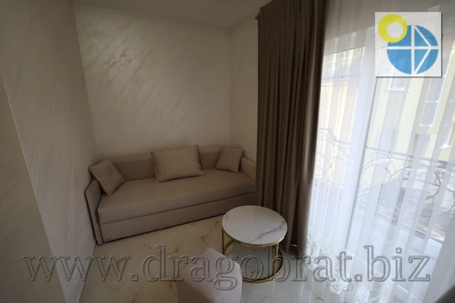 Лазещина.Котеджі Вікторія