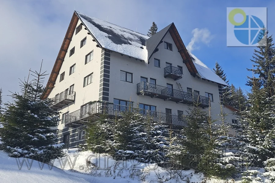 Драгобрат Готель Veloria(Велорія).