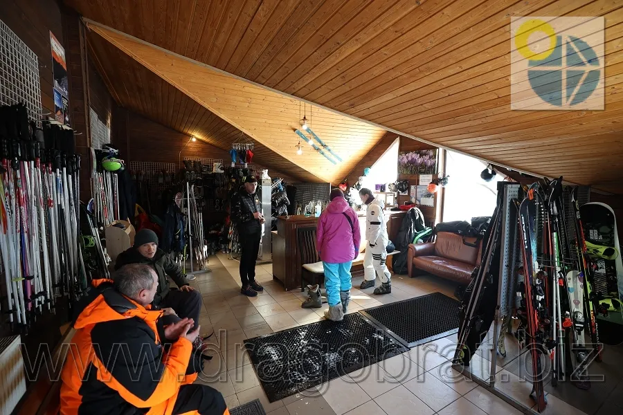 Драгобрат Готель Адреналін.