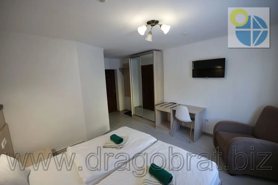 Драгобрат.Туристичний комплекс Скеля