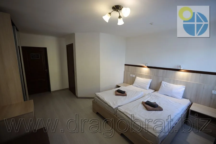 Драгобрат.Туристичний комплекс Скеля