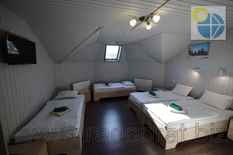 Драгобрат.Туристичний комплекс Скеля