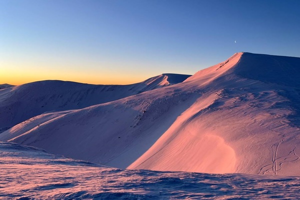 Драгобрат прокат снігоходів.Драгобрат снігоходи.