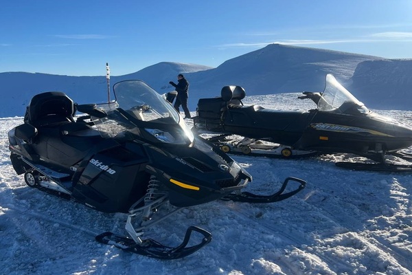 Драгобрат прокат снігоходів.Драгобрат снігоходи.