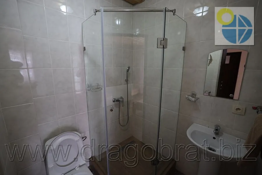 Драгобрат.Готель Велика ведмедиця