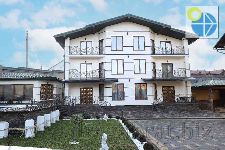 Лазещина Котеджі Вікторія.