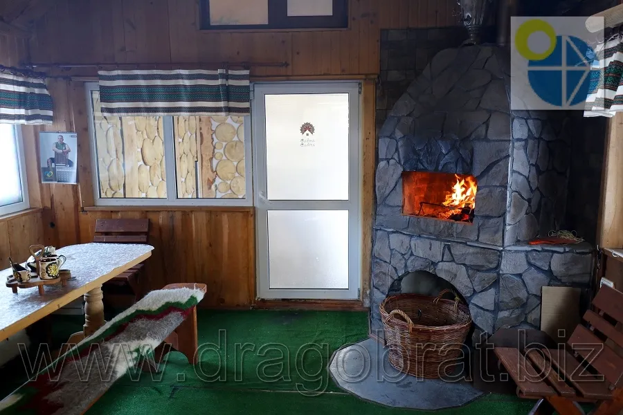 Готель Файна Файта