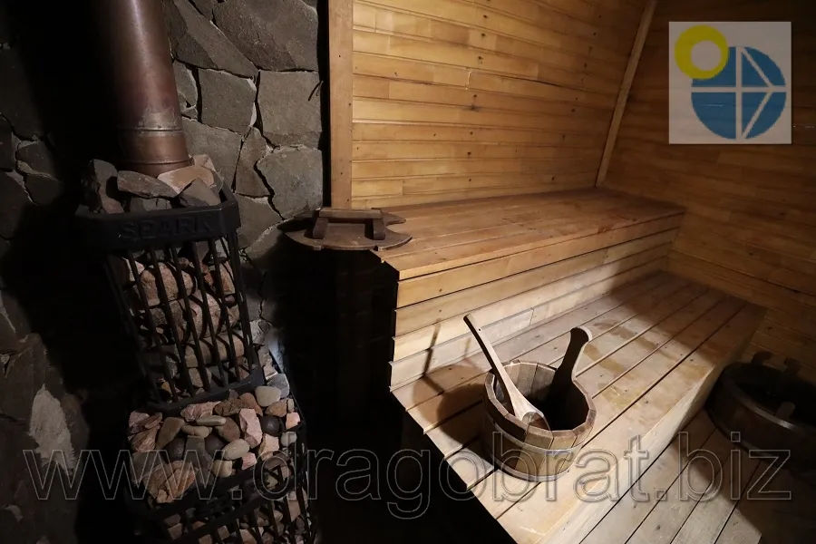 Готель Файна Файта